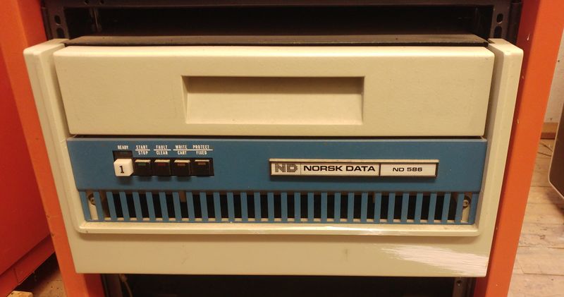 File:ND 586 Front.jpg