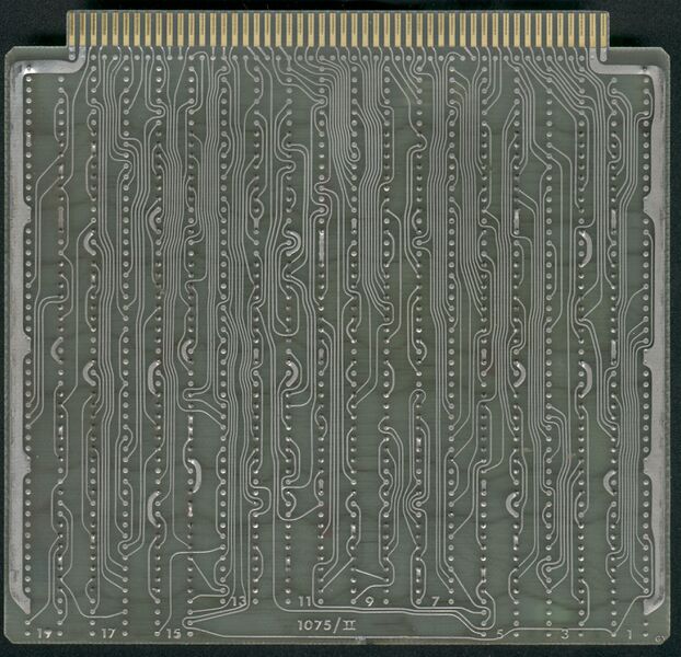File:NorskData-1075-V-Microaddressing-Solderide.jpg