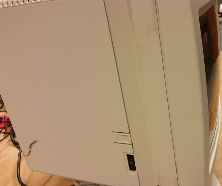 File:Tandberg TDV1200 left side.jpg