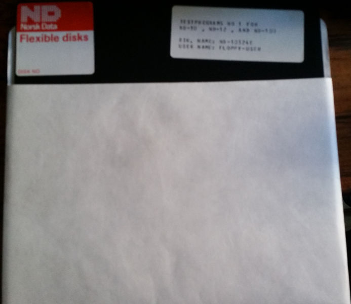 File:ND-10324E floppy.jpg