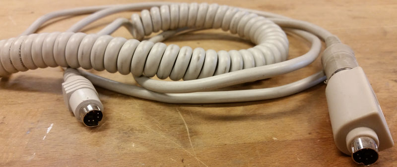 File:TDV5010 cable 1 20190412 130020.jpg