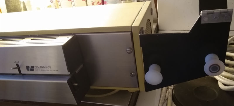 File:Digitronics 2540 04 front right side IMG 20200528 214756182.jpg